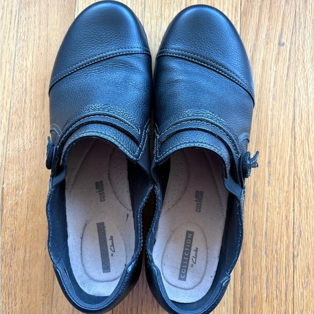 Clarks Cushioned Black Leather Comfort Loafers Women's 9.5